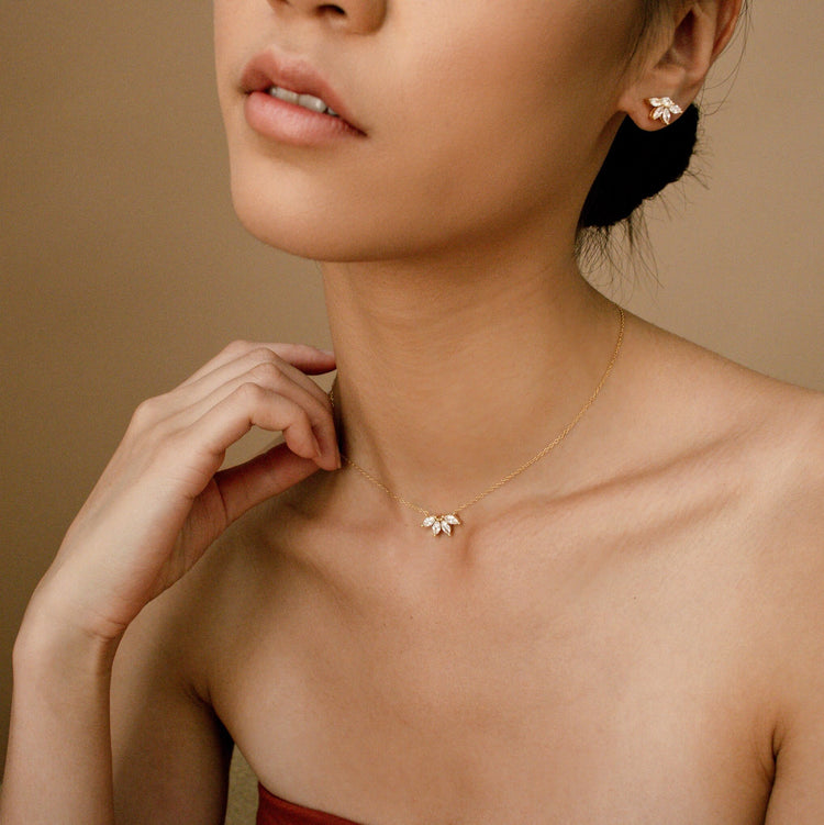 925 Sterling Silver Flower Petal Necklace Bridesmaid Gift