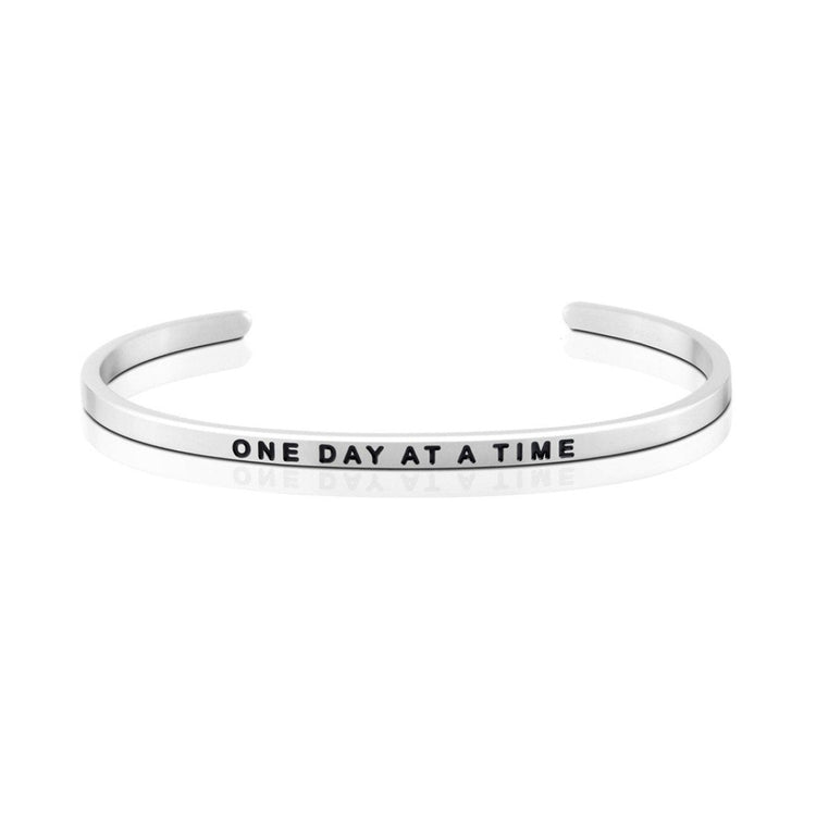 925 Sterling Silver Personalized Peace Series Engraved Cuff 6�7.5�- onlyone