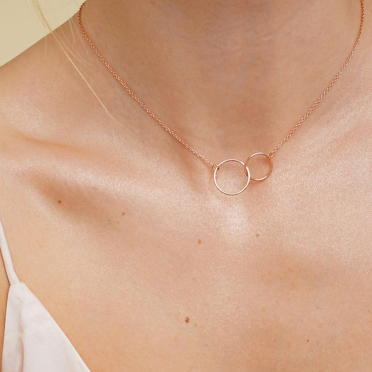 925 Sterling Silver Interlock Double Ring Necklace