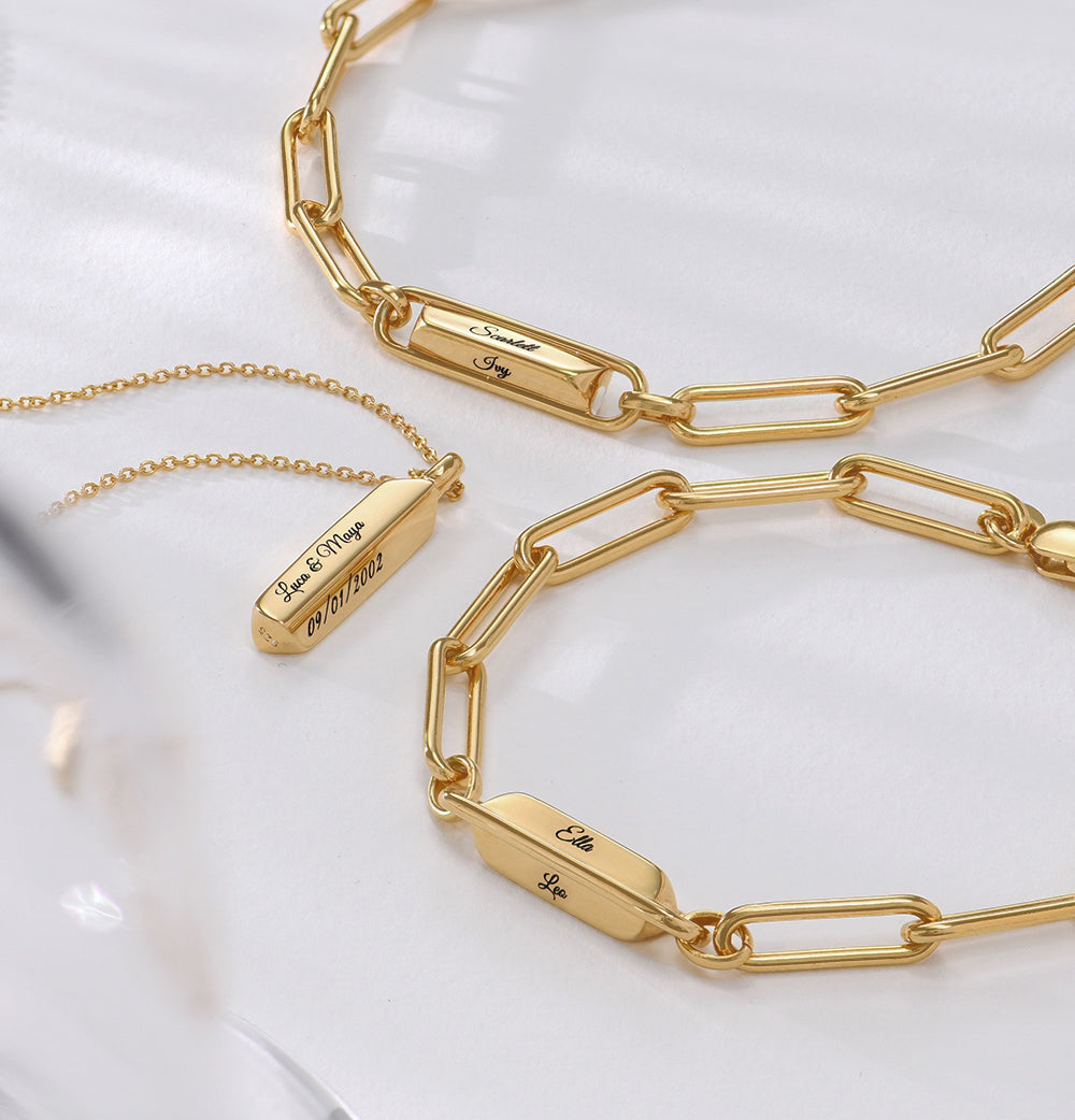 3 Best Anniversary Gifts That Will Dazzle
