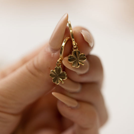 925 Sterling Silver Dainty Clover Earrings
