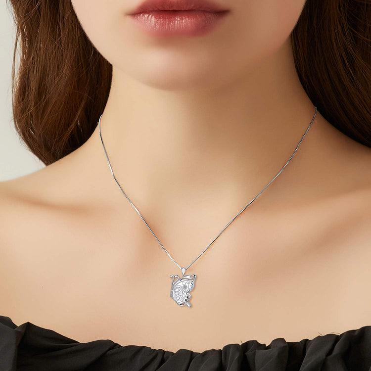 925 Sterling Silver Butterfly Round Photo Locket Necklace