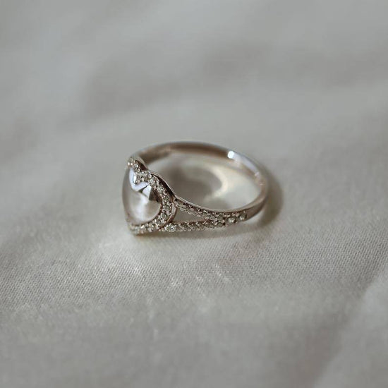 925 Sterling Silver Heart Signet Pave Ring, Custom Name Ring, Statement Ring, Heart Ring, Bridesmaid Jewelry - onlyone