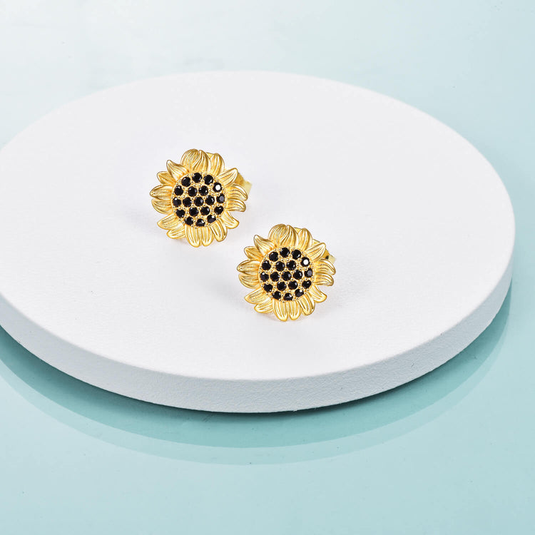 925 Sterling Silver Sunflower Stud Earrings With Zirconia Seed - onlyone