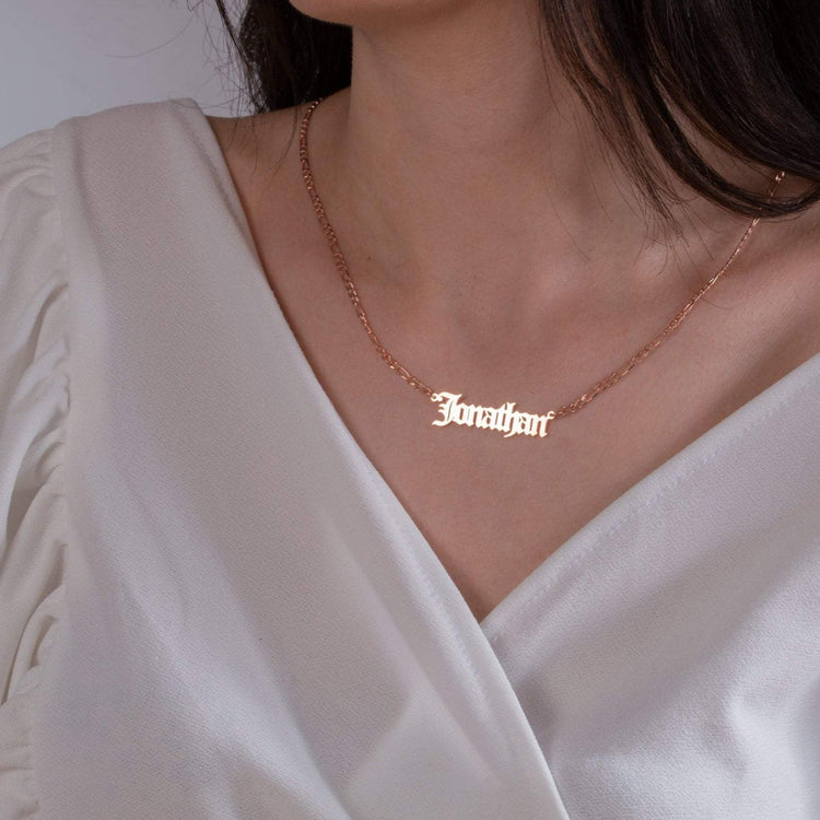 925 Sterling Silver Name Necklace In Figaro Chain